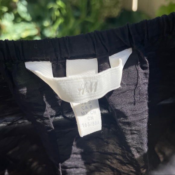 H&M summer crop top - Picture 2 of 3